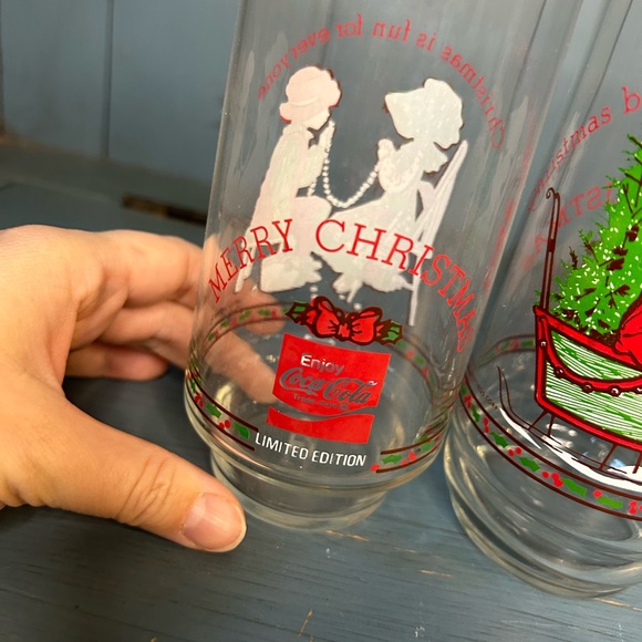 Set of (3) Vintage Holly Hobbie Coca Cola Limited Edition Glasses 1977 - Picture 2 of 6